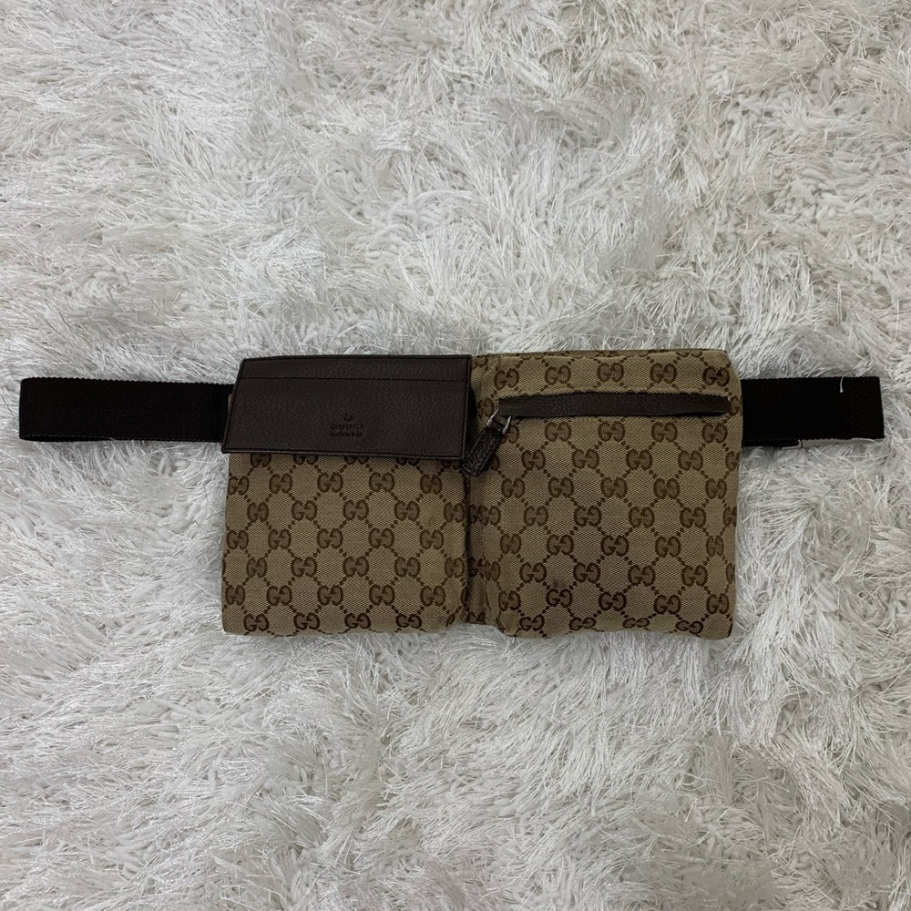 Gucci Monogram GG Supreme Belt Bag